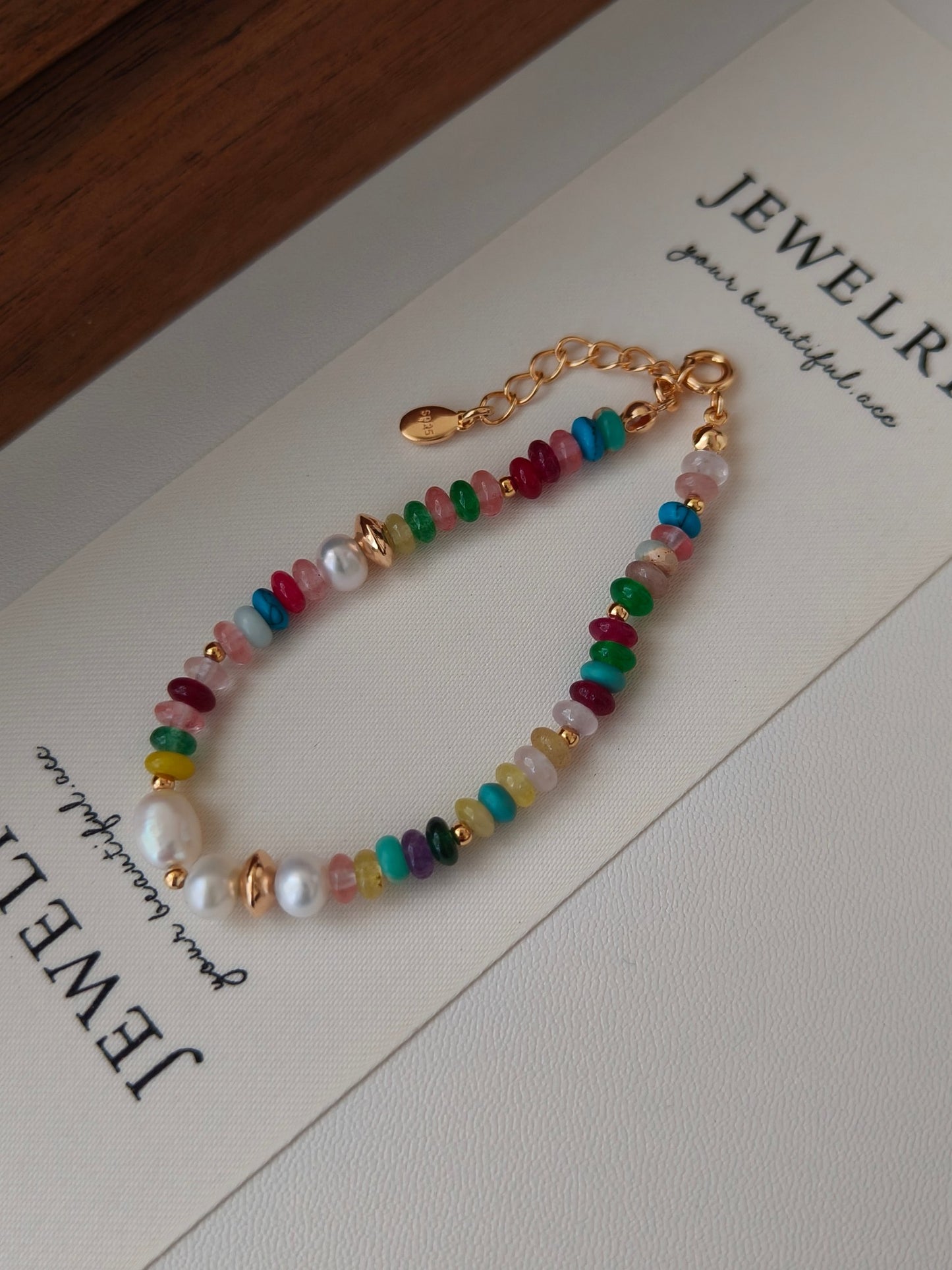 Colorful stone bracelet